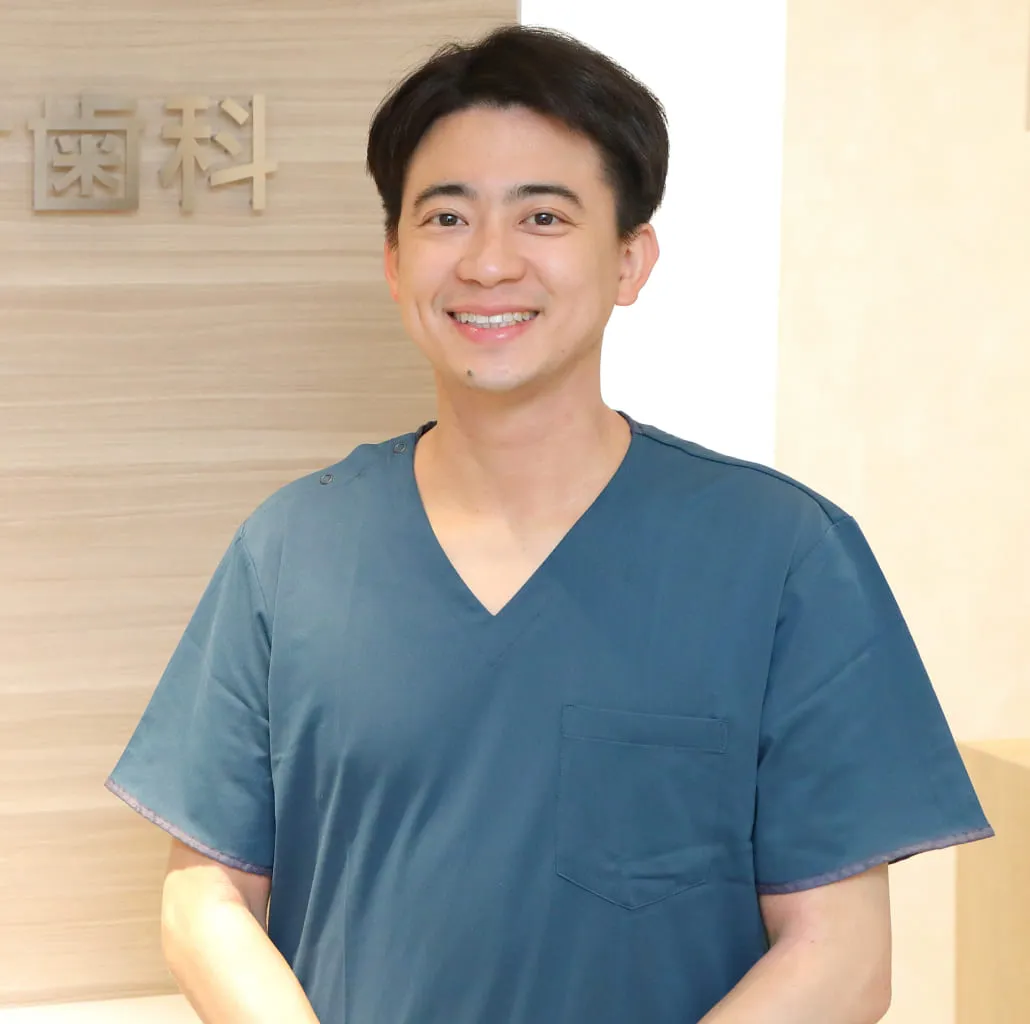 川越 智仁